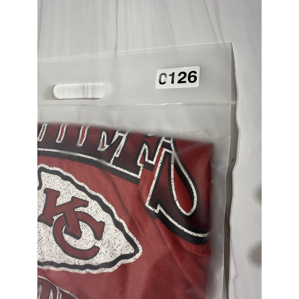 NFL Kansas City Chiefs Tshirt Men's L Red Football Logo - Picture 9 of 9